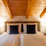 木屋 Huski Viehhofen