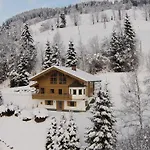 木屋 Huski Viehhofen