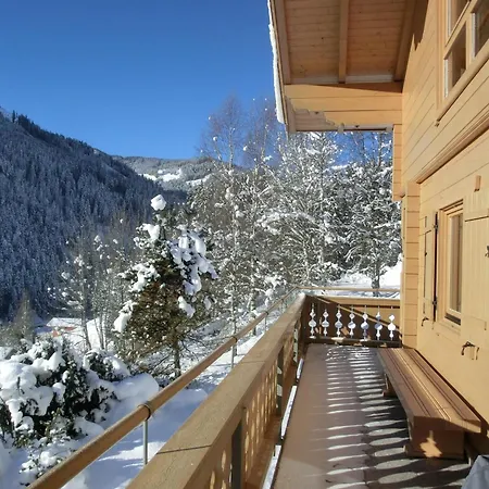 Chalet Huski Viehhofen Chalet